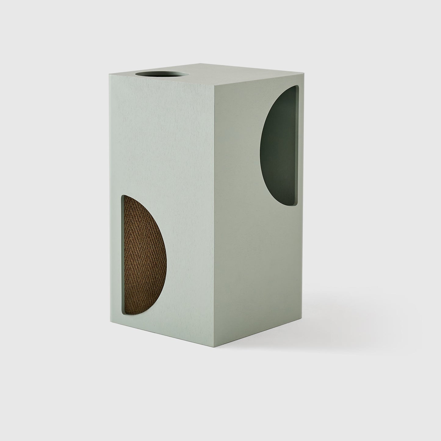 Cylindrical cat scratcher with a solid base and circular perforations on a white background, featuring the brand 'jian ze'.