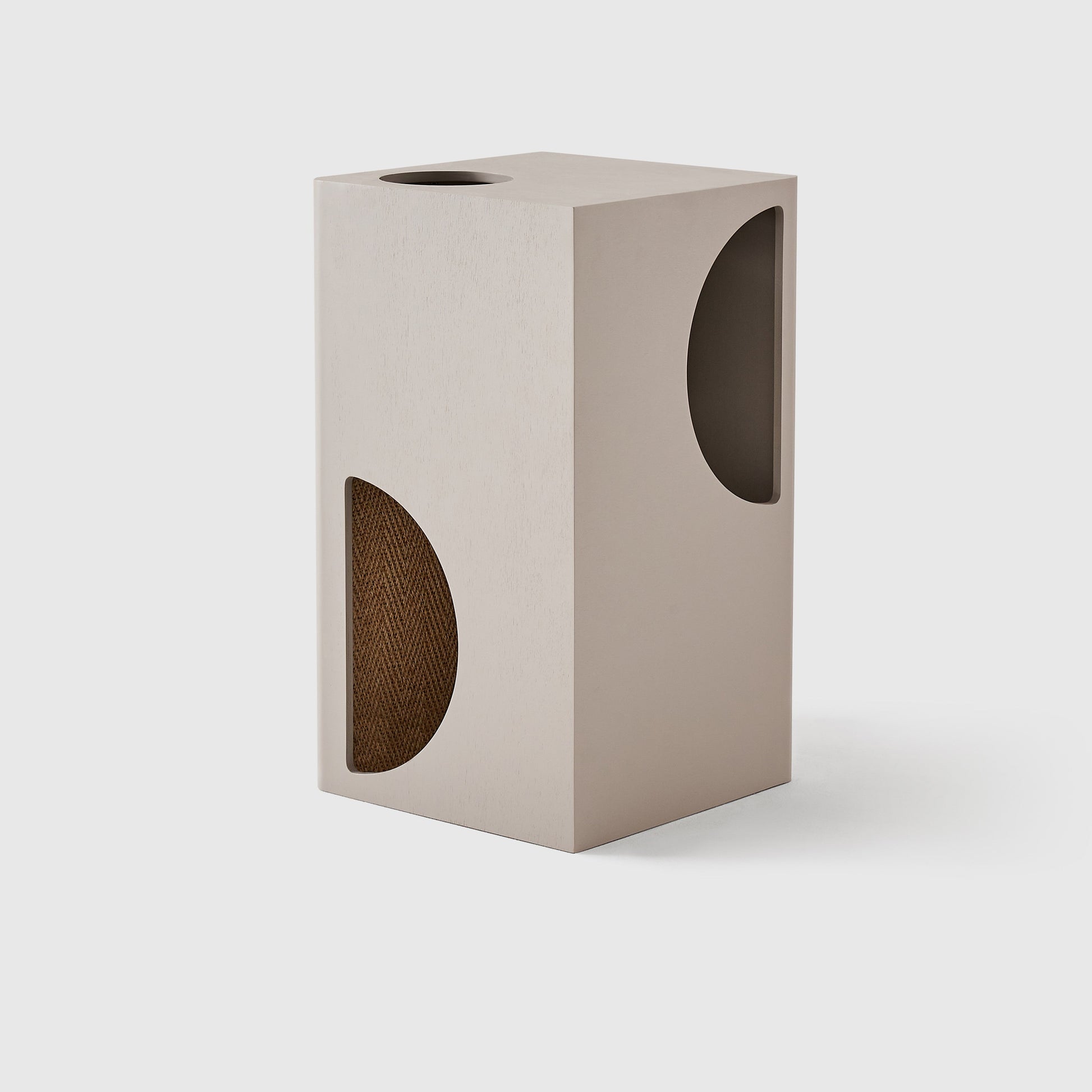 Cylindrical concrete product with circular cutouts on a white background, featuring the brand 'jian ze'.