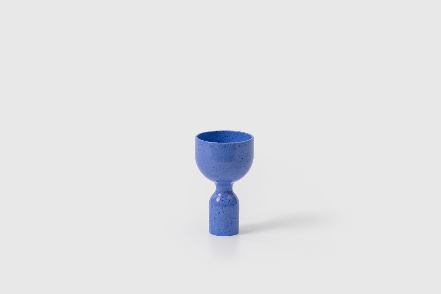 Rong – Reversible Multi-Functional Ceramic Vessel