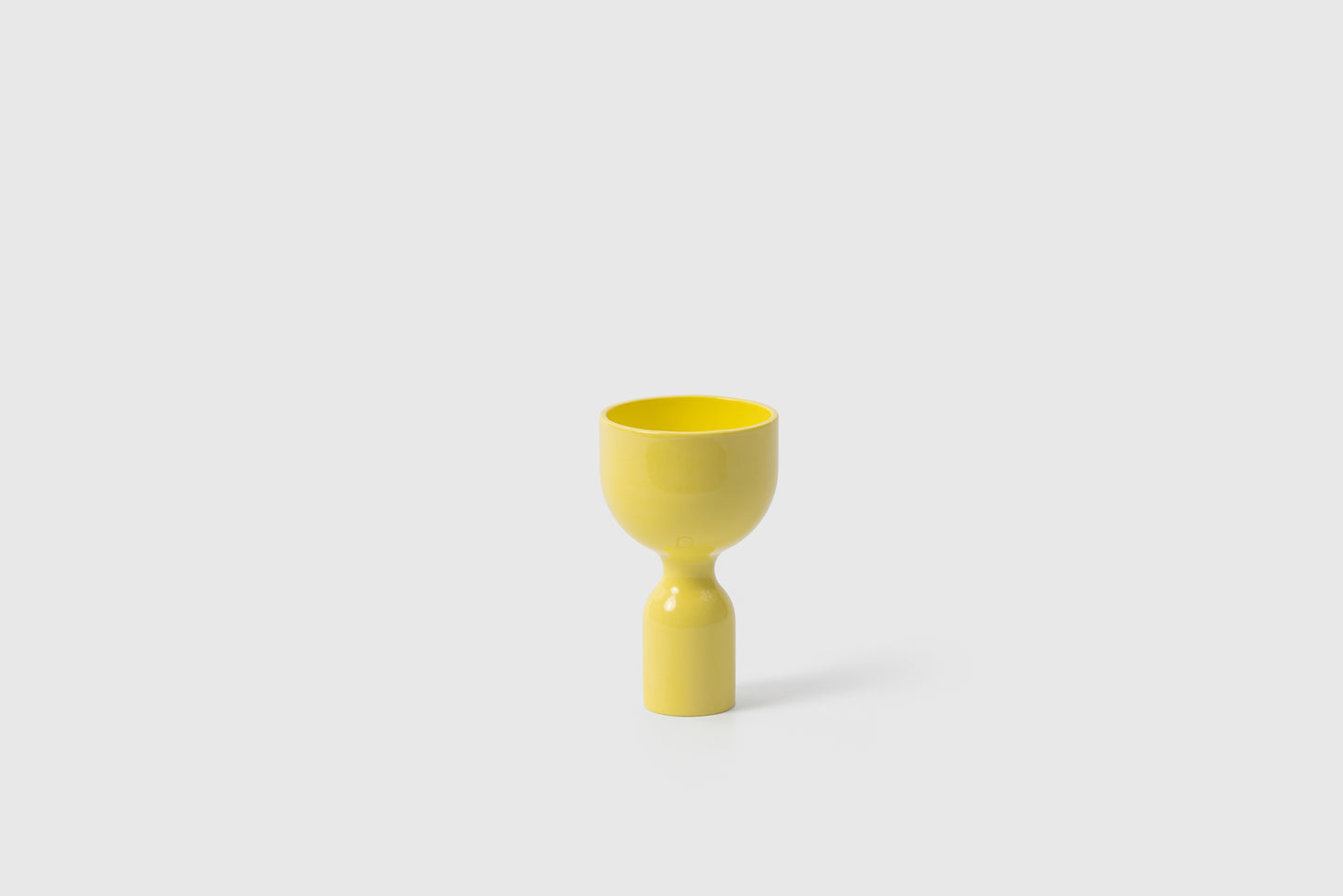 Rong – Reversible Multi-Functional Ceramic Vessel