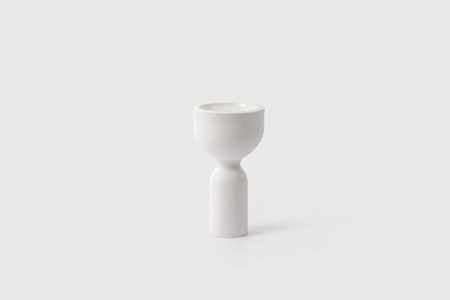 Rong – Reversible Multi-Functional Ceramic Vessel
