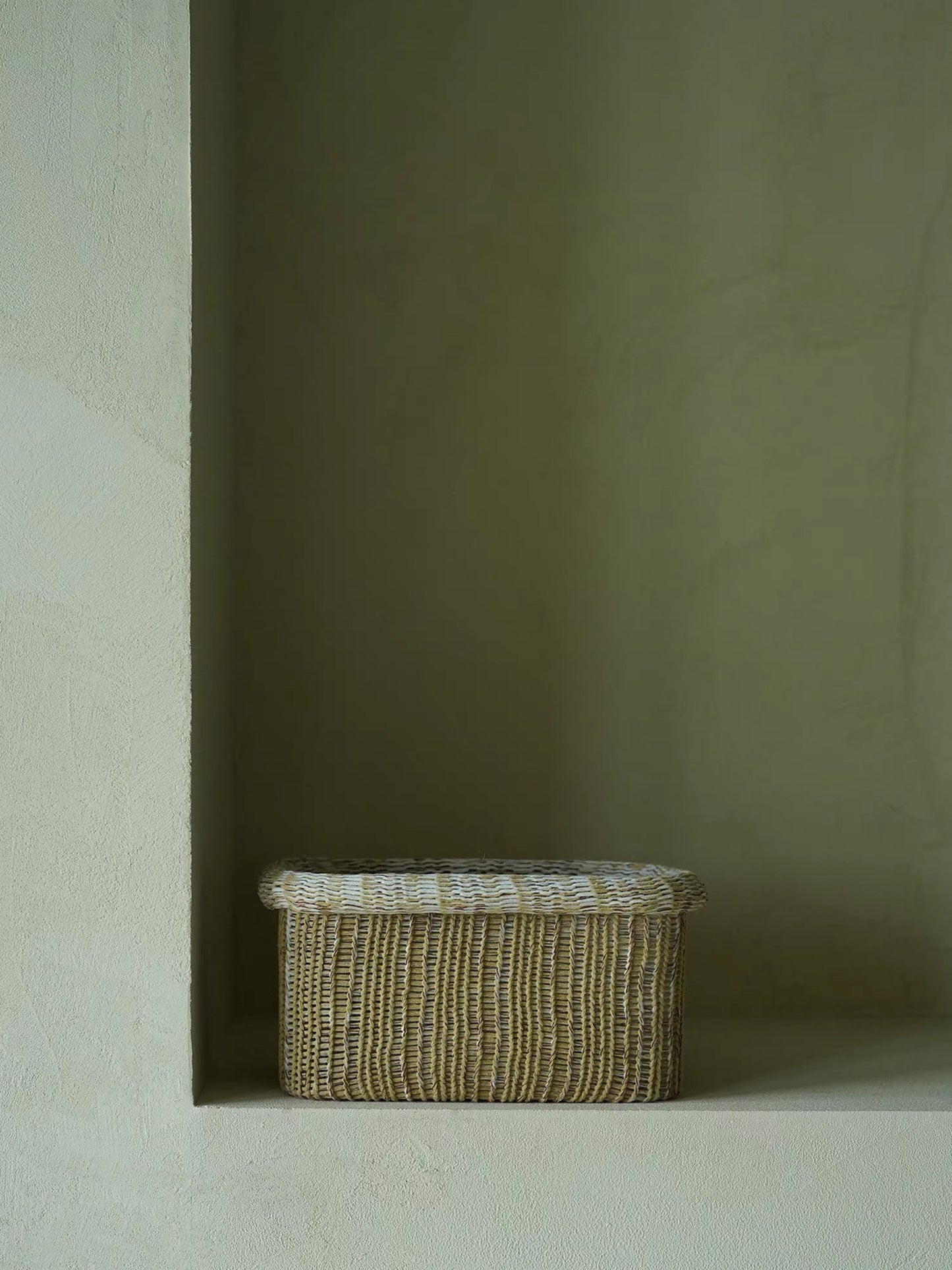 Handmade Cotton-Polyester Knitted Storage Basket (Y)
