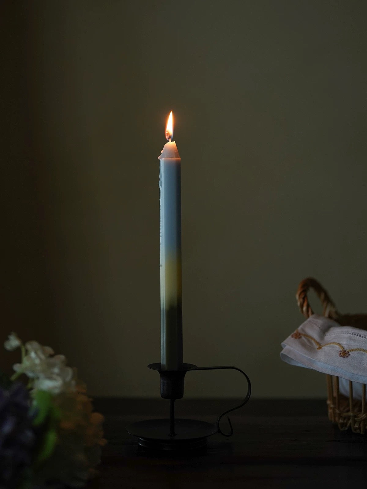 Gradient Drip Candles Blue & White
