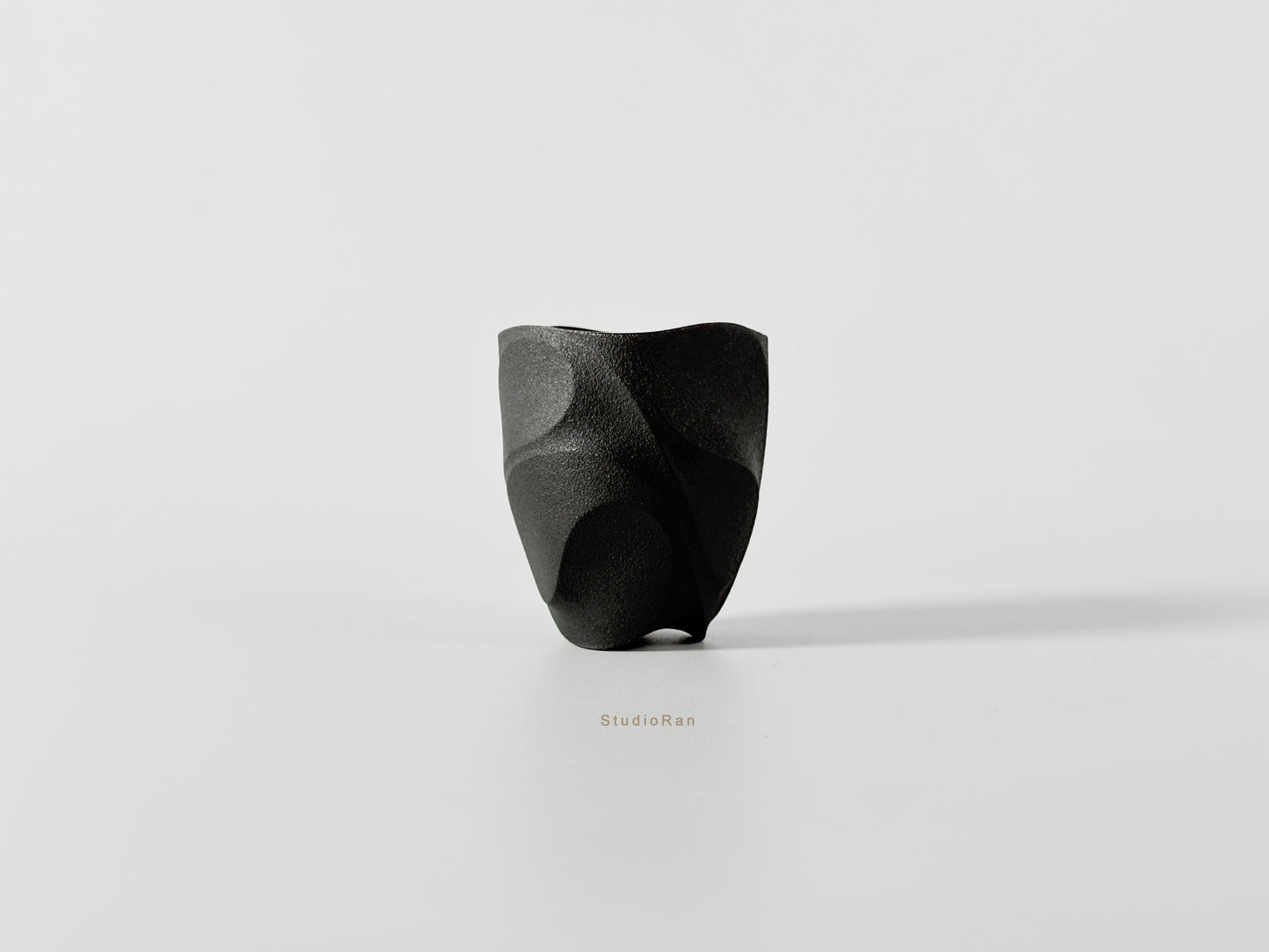 Curve Series Ceramic Cup