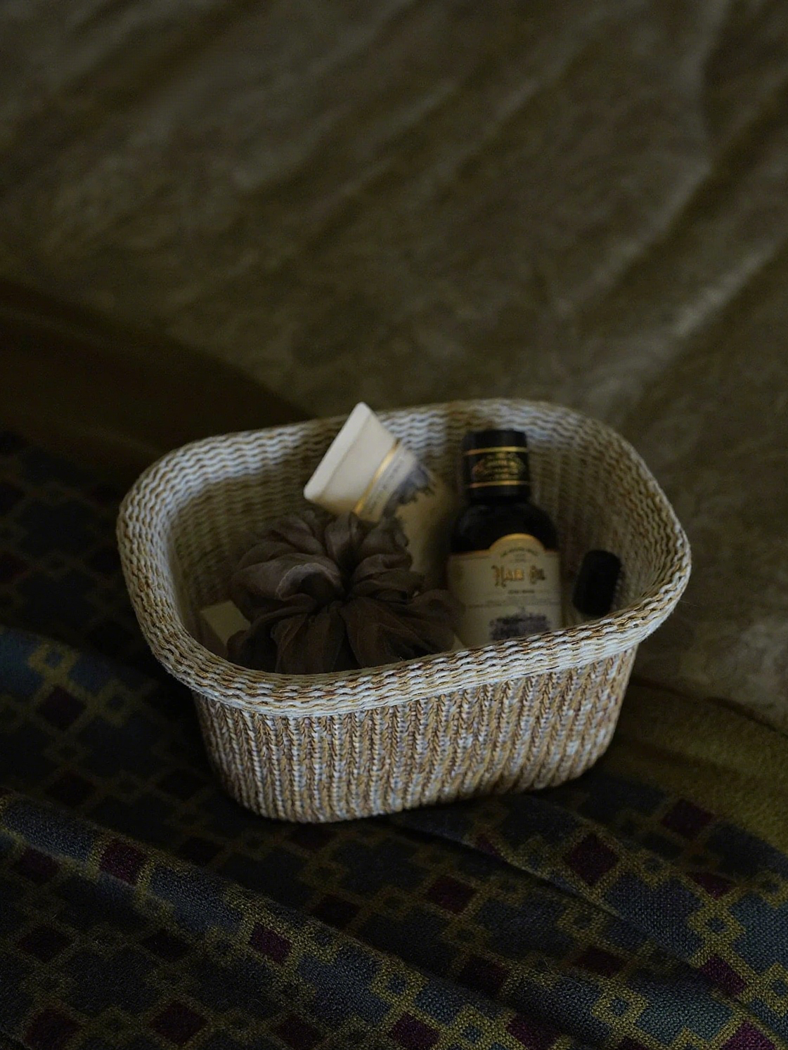 Handmade Cotton-Polyester Knitted Storage Basket (Y)