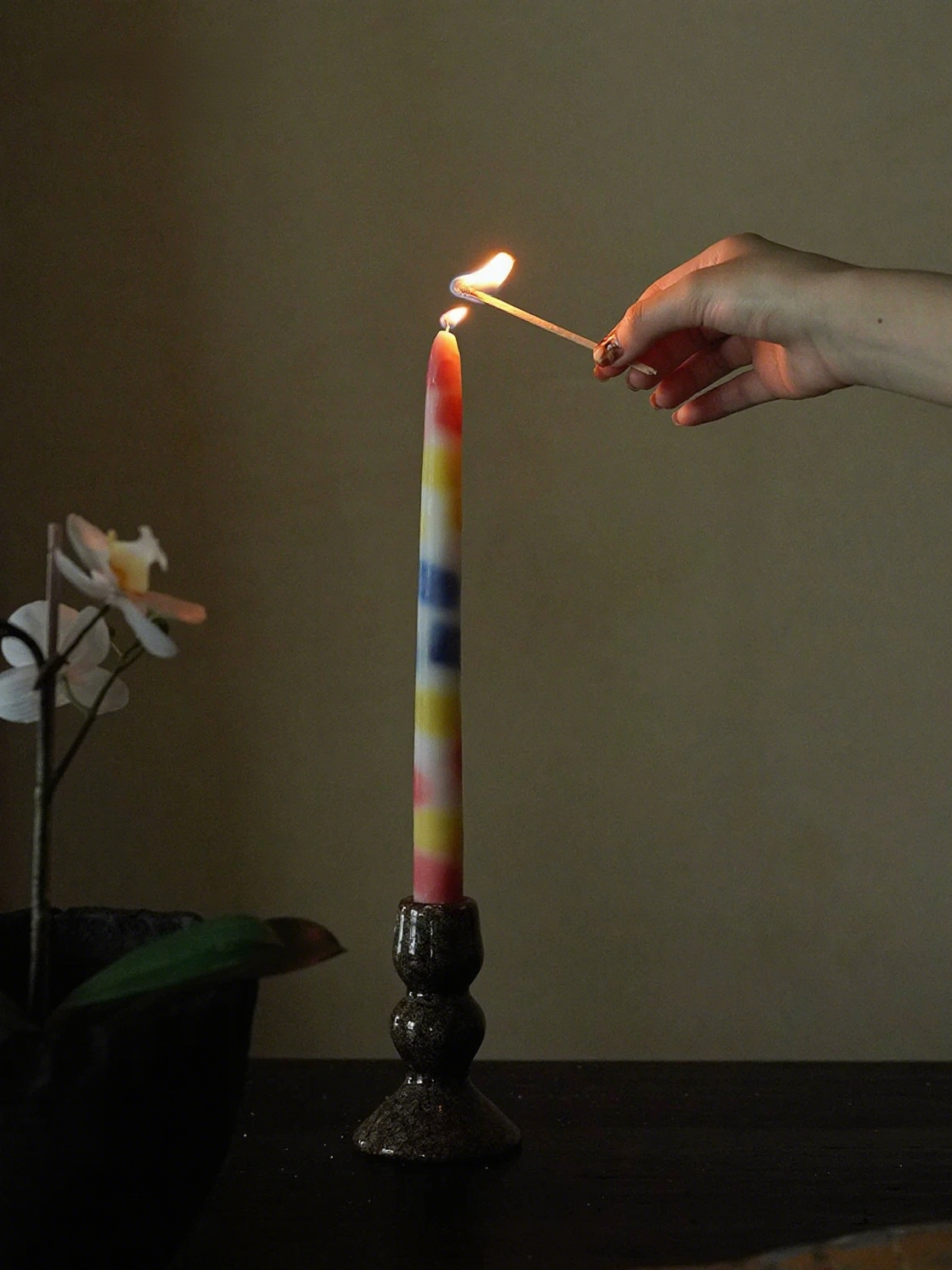 Gradient Drip Art Candles