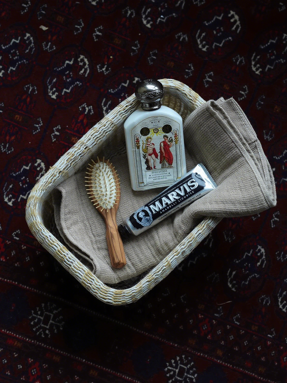 Handmade Cotton-Polyester Knitted Storage Basket (Y)